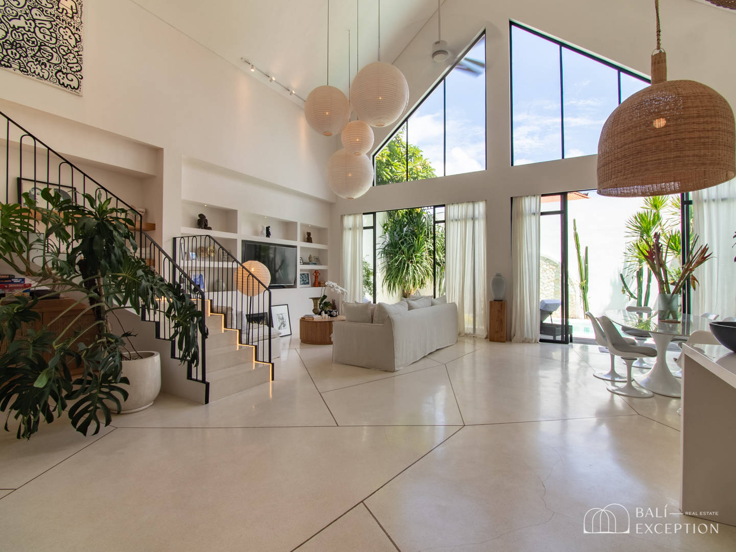 READY NOW 3 BEDROOM VILLA FOR SALE LEASEHOLD IN KEROBOKAN BE-732 